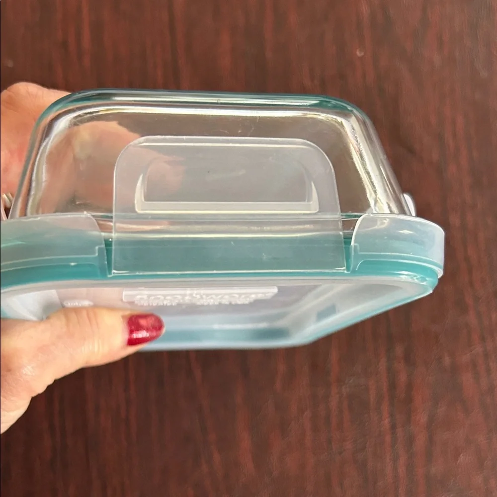 3 Clear Glass Food Storage Containers Plastic Tops; Microwave & Dishwasher Safe